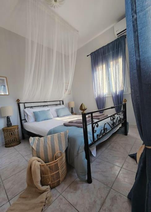 Apartment Voltos Cozy Lefkímmi